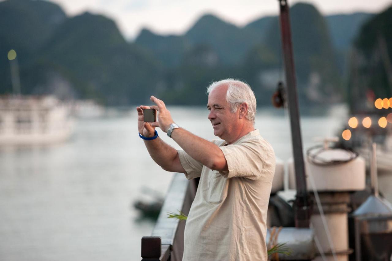 Le Journey Halong Bay Cruises Otel Ha Long Dış mekan fotoğraf