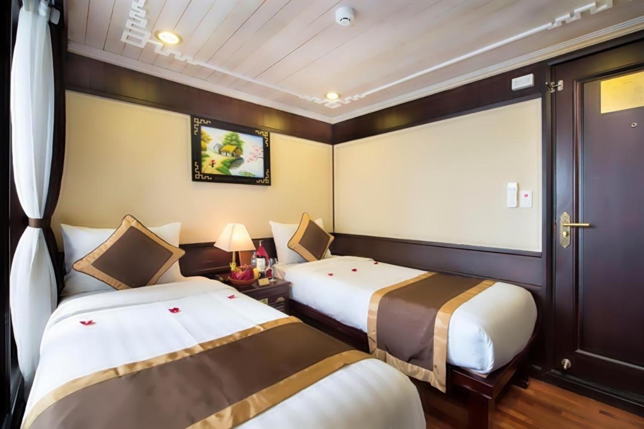 Le Journey Halong Bay Cruises Otel Ha Long Dış mekan fotoğraf
