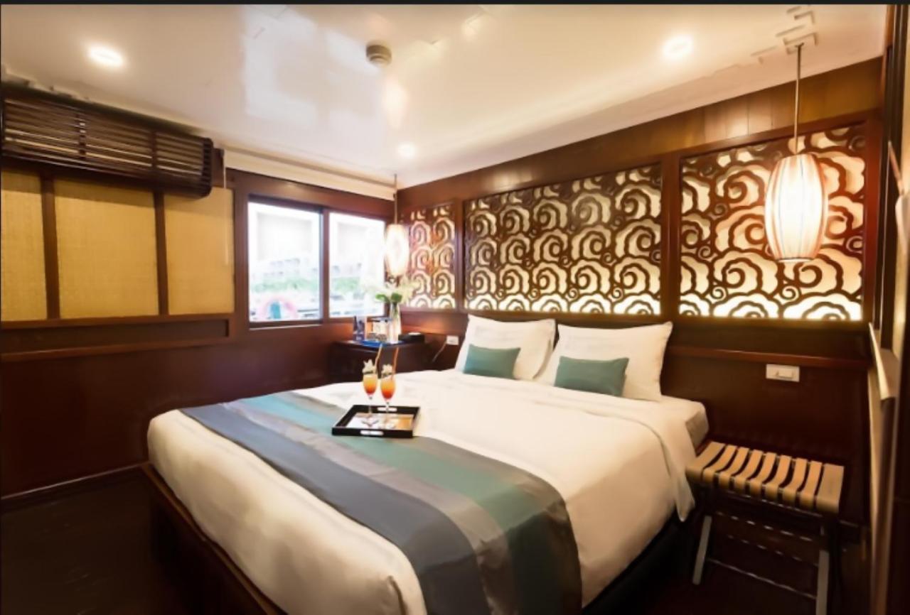 Le Journey Halong Bay Cruises Otel Ha Long Dış mekan fotoğraf