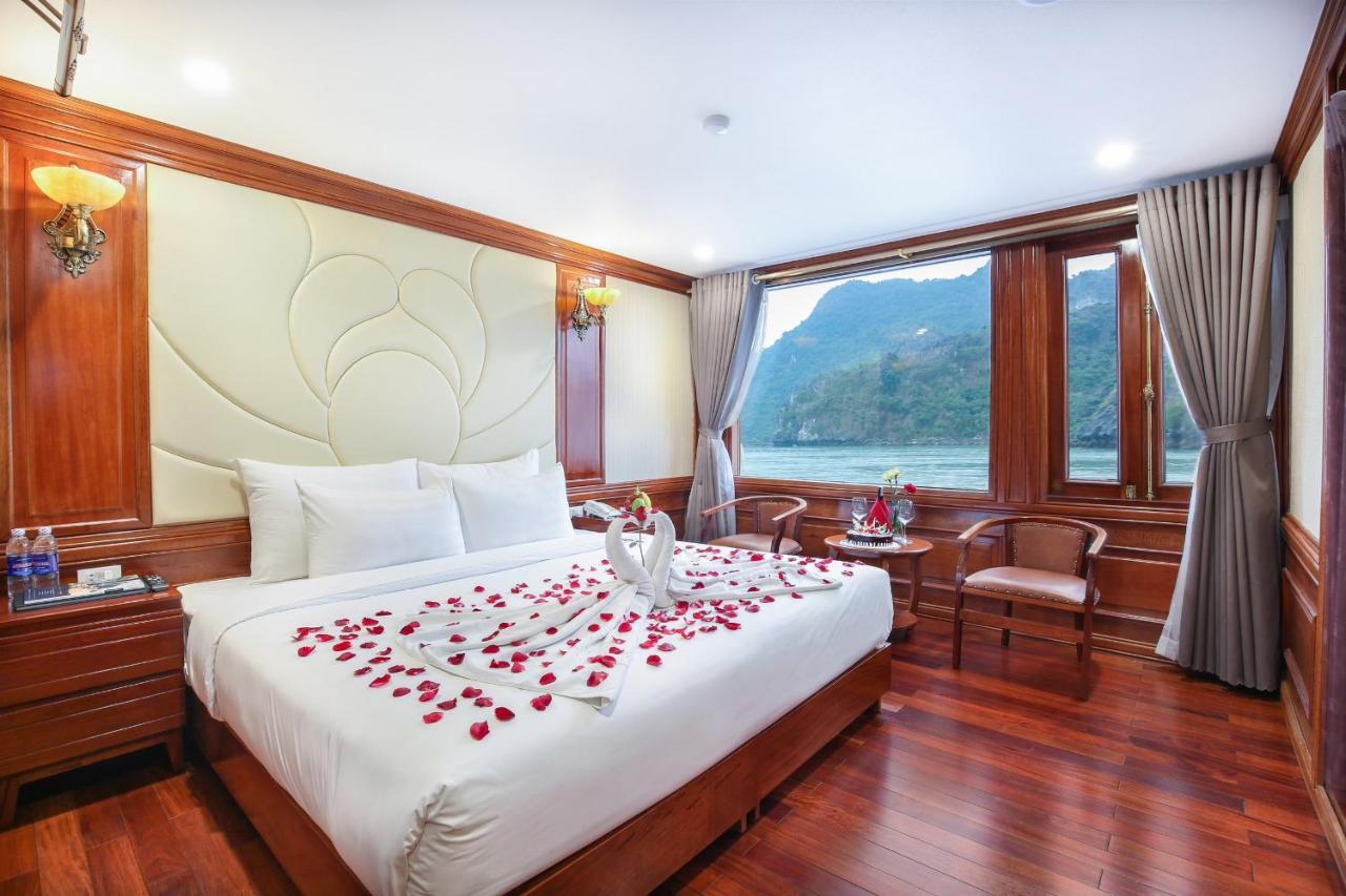 Le Journey Halong Bay Cruises Otel Ha Long Dış mekan fotoğraf