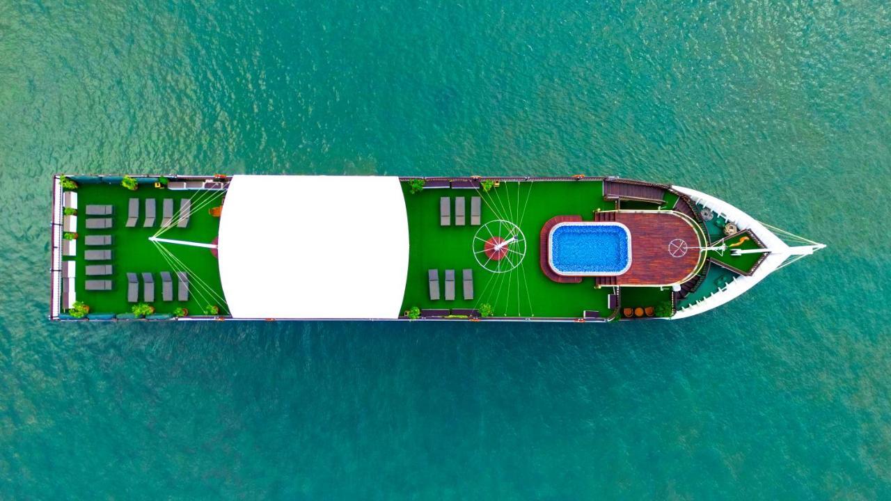 Le Journey Halong Bay Cruises Otel Ha Long Dış mekan fotoğraf